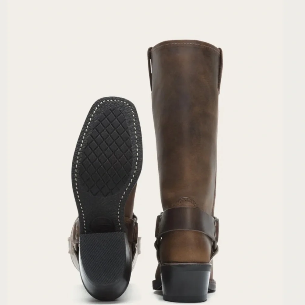 Frye Harness 12R Classic Women’s Boot - Picture 4 of 15